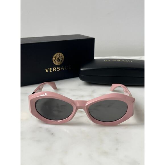 NEW Versace VE4466 Pink Cat Eye Sunglasses - Picture 6 of 8